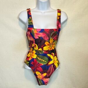 A-66 Khongboon NWT Tropical Floral One‎ Piece Swimsuit Size S (Juniors)
